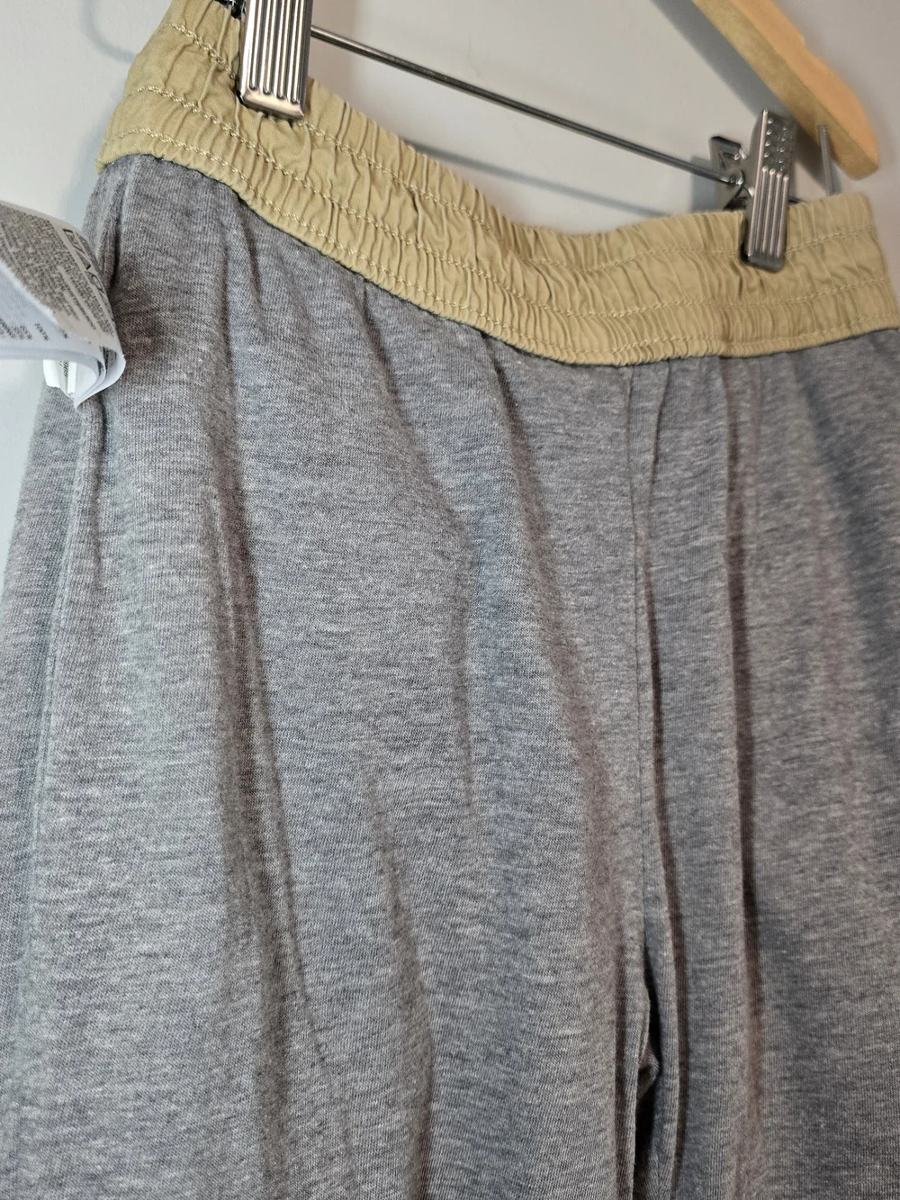 GAP Kid's Cargo Lined Pants in Khaki Tan Pull On, Drawstring, Warm